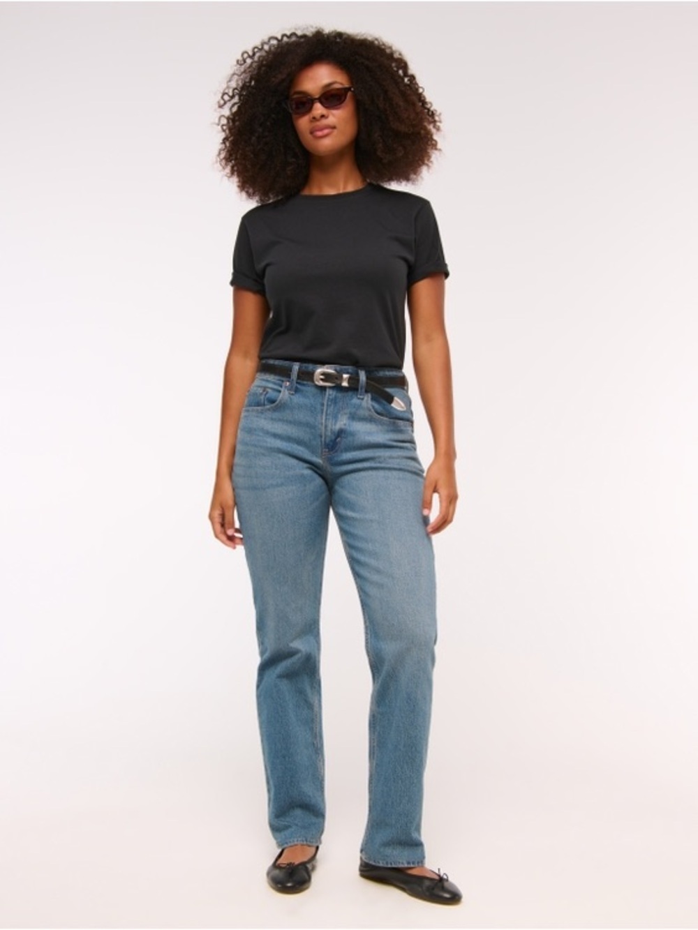 Abercrombie Curve Love Mid Rise 90s Straight Jean, Size 29, Great Condition